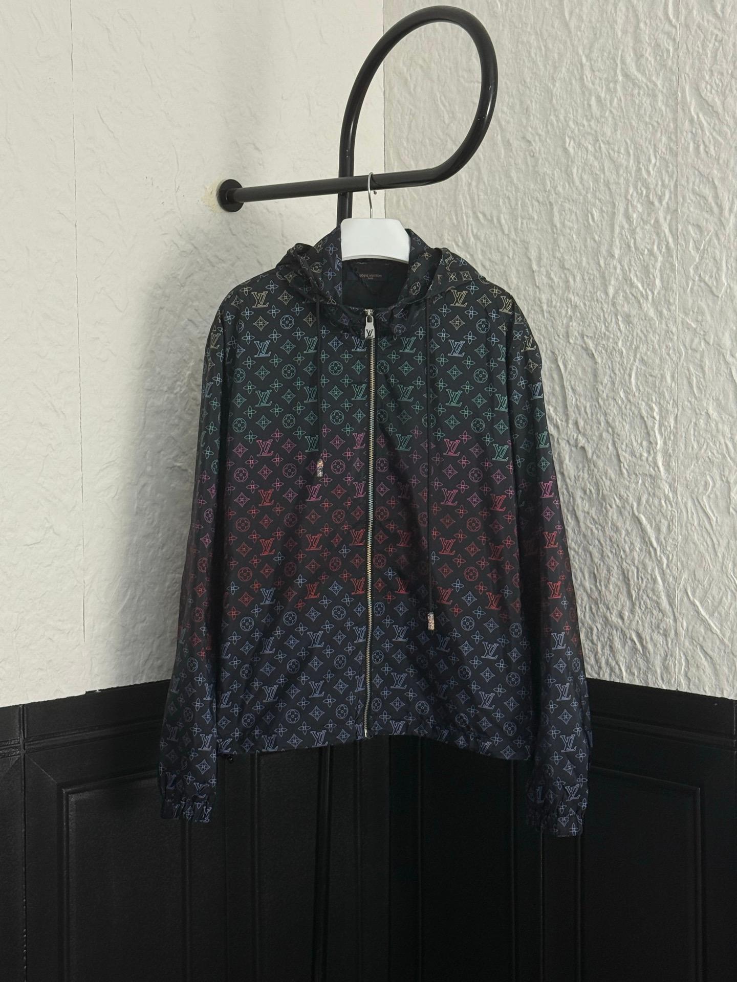 LV Clothing collection
