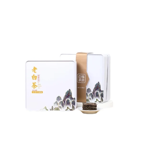 Aged White Tea · Green Case